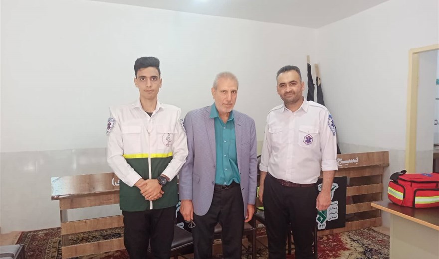 استقرار کمپ سلامت اورژانس ۱۱۵ در نماز جمعه بم و پوشش کامل خدمات اورژانسی